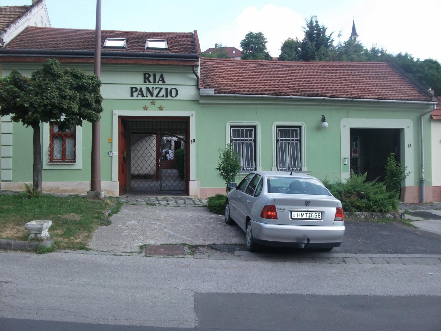 Bed and Breakfast Ria Panzio Ostrzyhom Zewnętrze zdjęcie