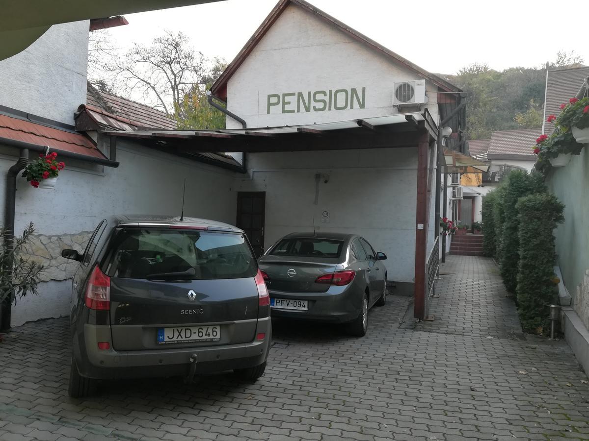 Bed and Breakfast Ria Panzio Ostrzyhom Zewnętrze zdjęcie