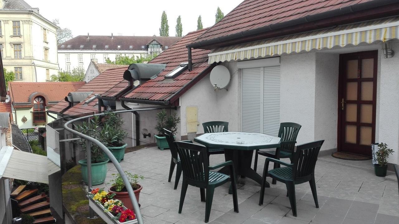 Bed and Breakfast Ria Panzio Ostrzyhom Zewnętrze zdjęcie