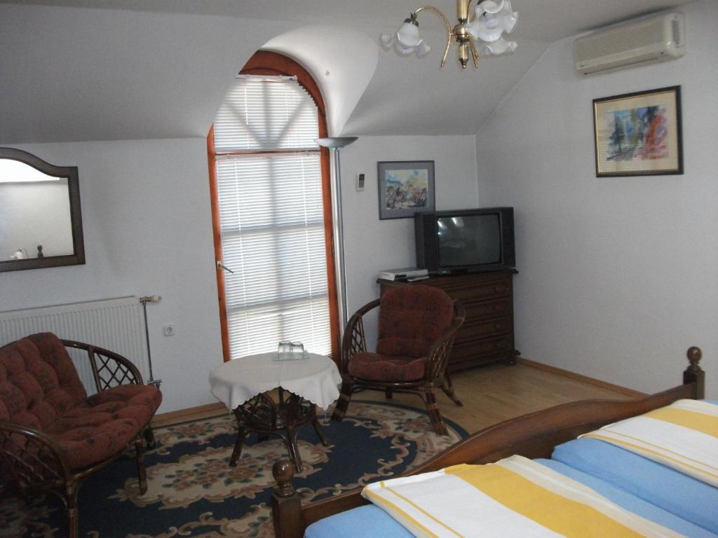 Bed and Breakfast Ria Panzio Ostrzyhom Zewnętrze zdjęcie